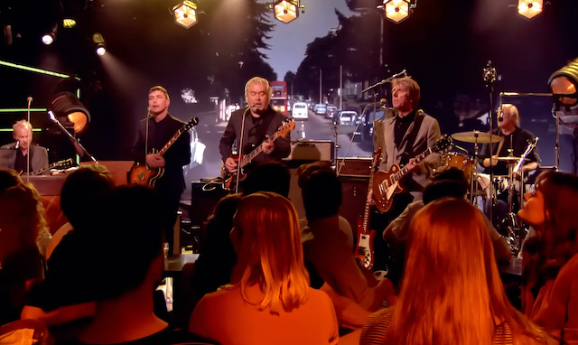 Beatles_Analogues-Golden-Slumbers Band Performance