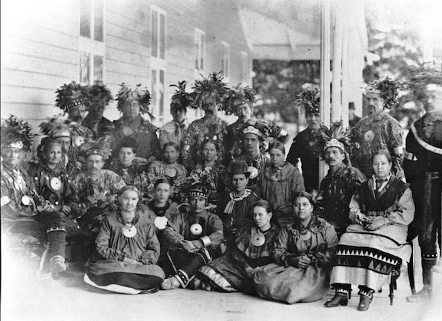 Wendat group from Wendake (Lorette) at Spencer Wood, Quebec City, 1880 (Photo courtesy: Jules-Ernest Livernois, February 11, 1880, Silver salts on paper.)